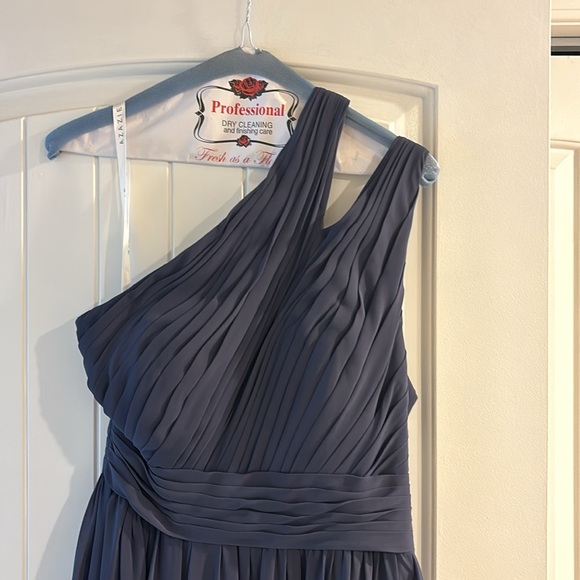 Azazie formal dress - Picture 2 of 5